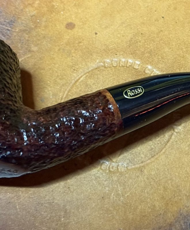 The Scholar --  Savinelli Rossi Sera Bent Brandy Shape 8645