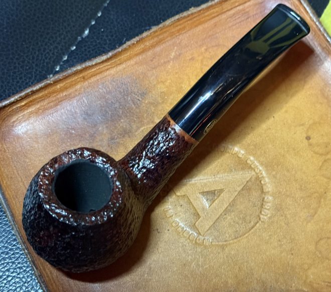 The Scholar --  Savinelli Rossi Sera Bent Brandy Shape 8645 - Image 4