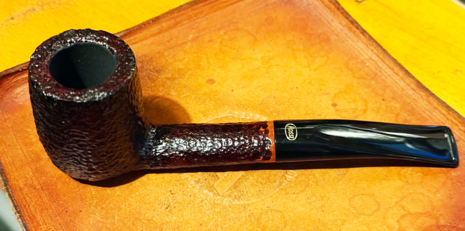 The Scholar --  Savinelli Rossi Sitting Billiard Shape 8811